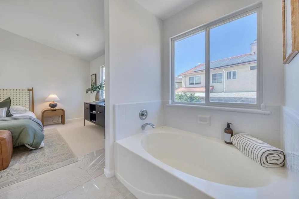 4 Rhode Island Circle Salinas, CA 93905