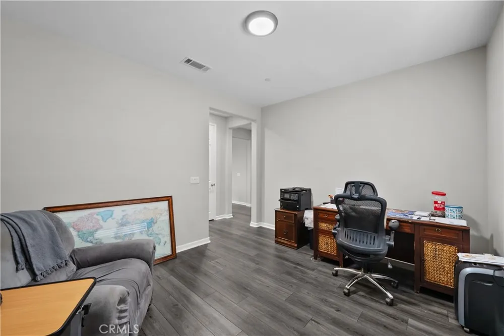 37846 Sunnyvale Lane Palmdale, CA 93552