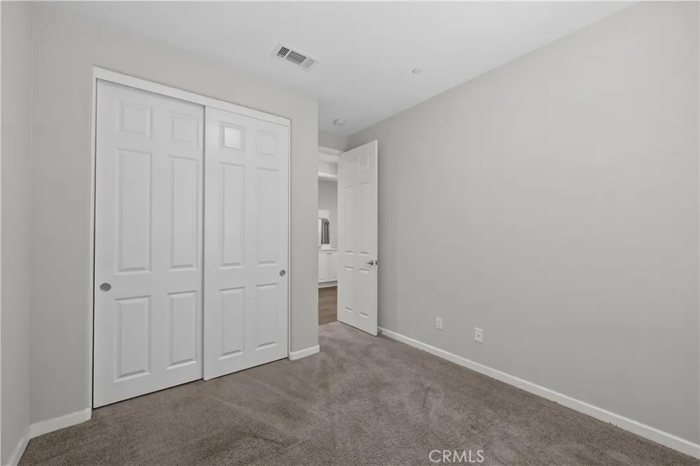 37846 Sunnyvale Lane Palmdale, CA 93552