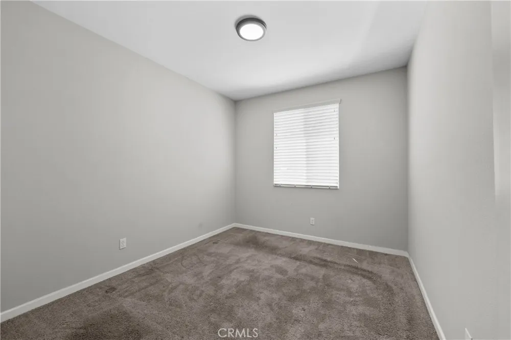37846 Sunnyvale Lane Palmdale, CA 93552