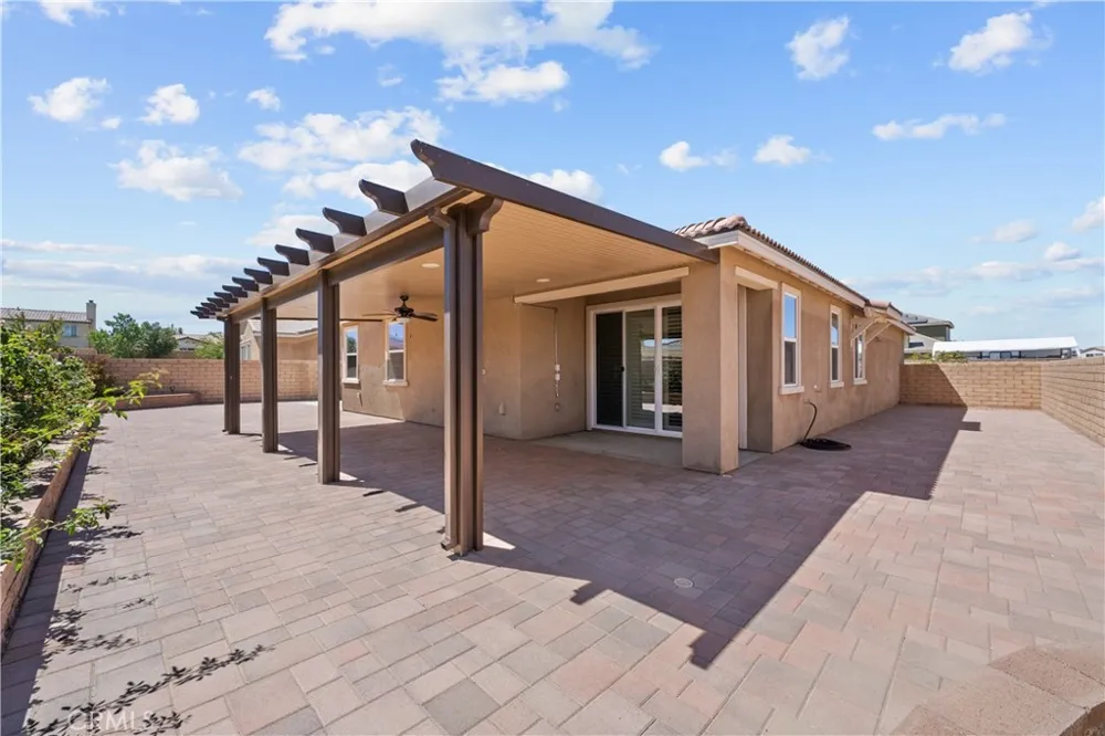 37846 Sunnyvale Lane Palmdale, CA 93552