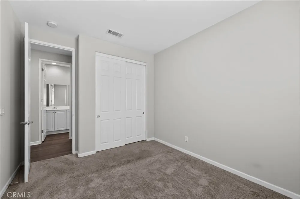 37846 Sunnyvale Lane Palmdale, CA 93552