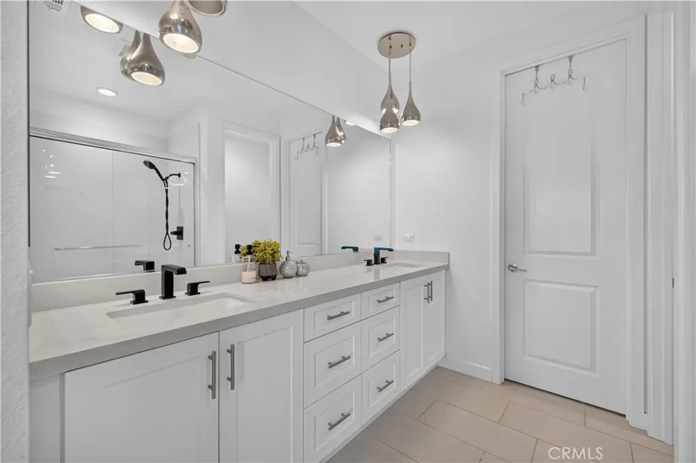 12910 Oliana Drive La Mirada, CA 90638
