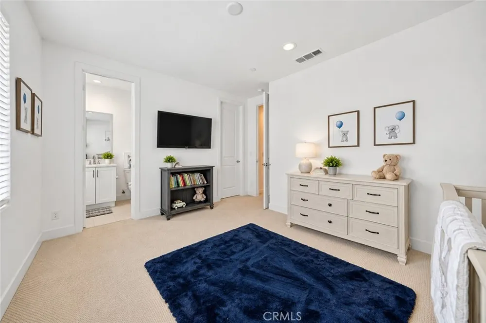 12910 Oliana Drive La Mirada, CA 90638