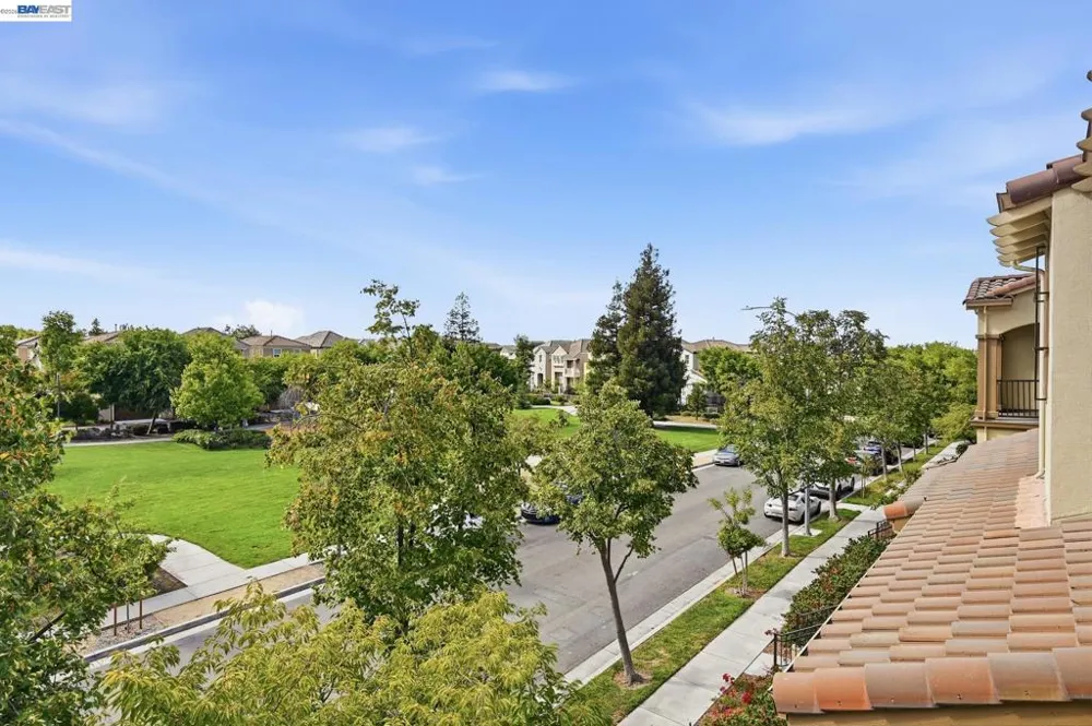 4822 Portola Redwood Ln San Jose, CA 95124