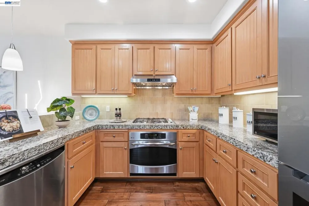 4822 Portola Redwood Ln San Jose, CA 95124