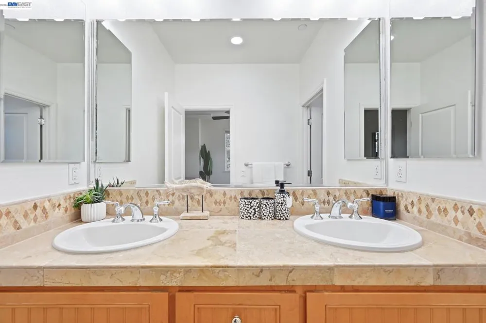 4822 Portola Redwood Ln San Jose, CA 95124
