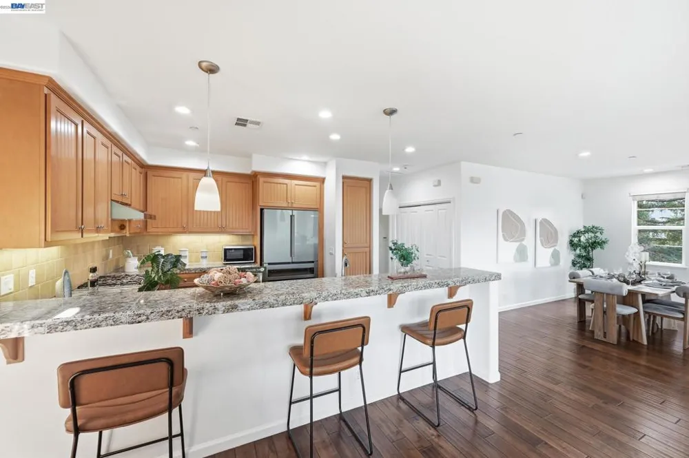 4822 Portola Redwood Ln San Jose, CA 95124