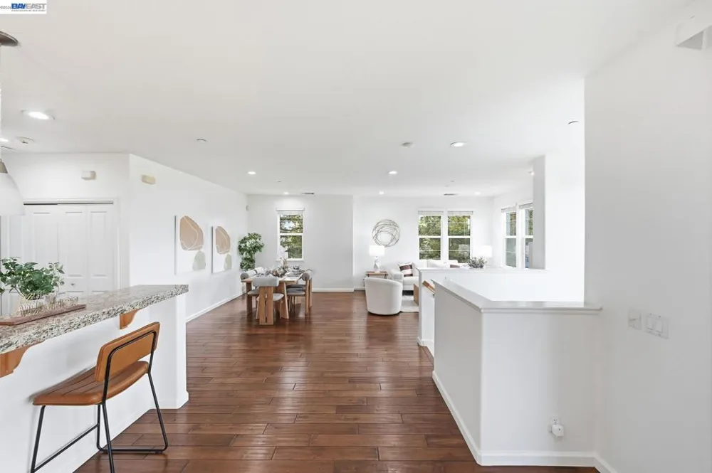4822 Portola Redwood Ln San Jose, CA 95124