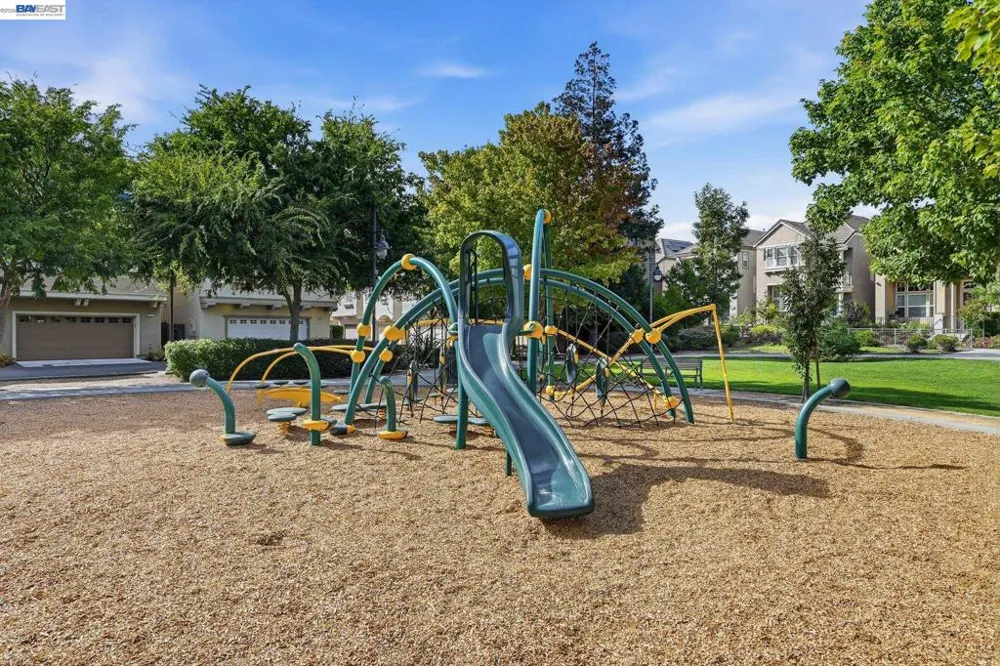 4822 Portola Redwood Ln San Jose, CA 95124