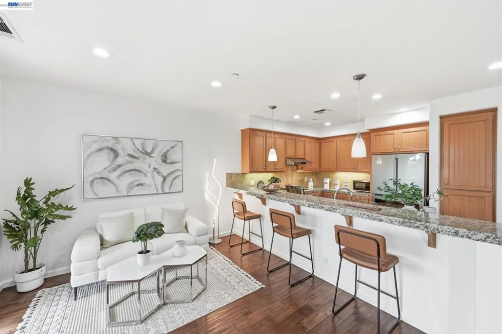 4822 Portola Redwood Ln San Jose, CA 95124
