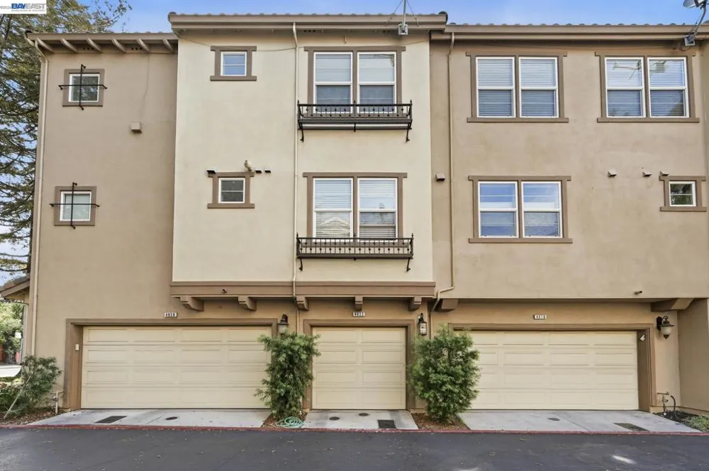 4822 Portola Redwood Ln San Jose, CA 95124