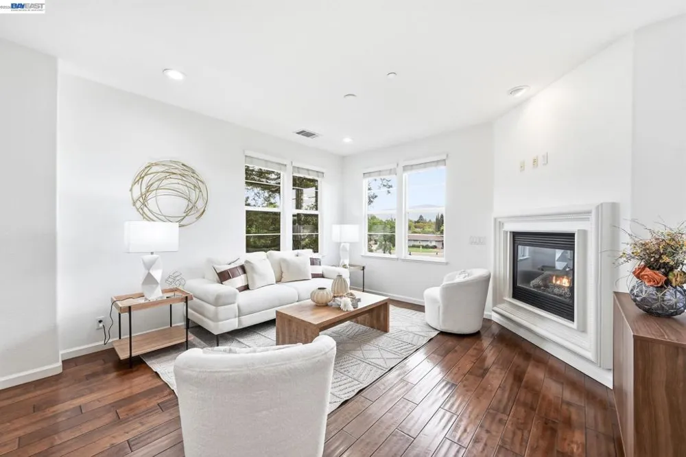 4822 Portola Redwood Ln San Jose, CA 95124