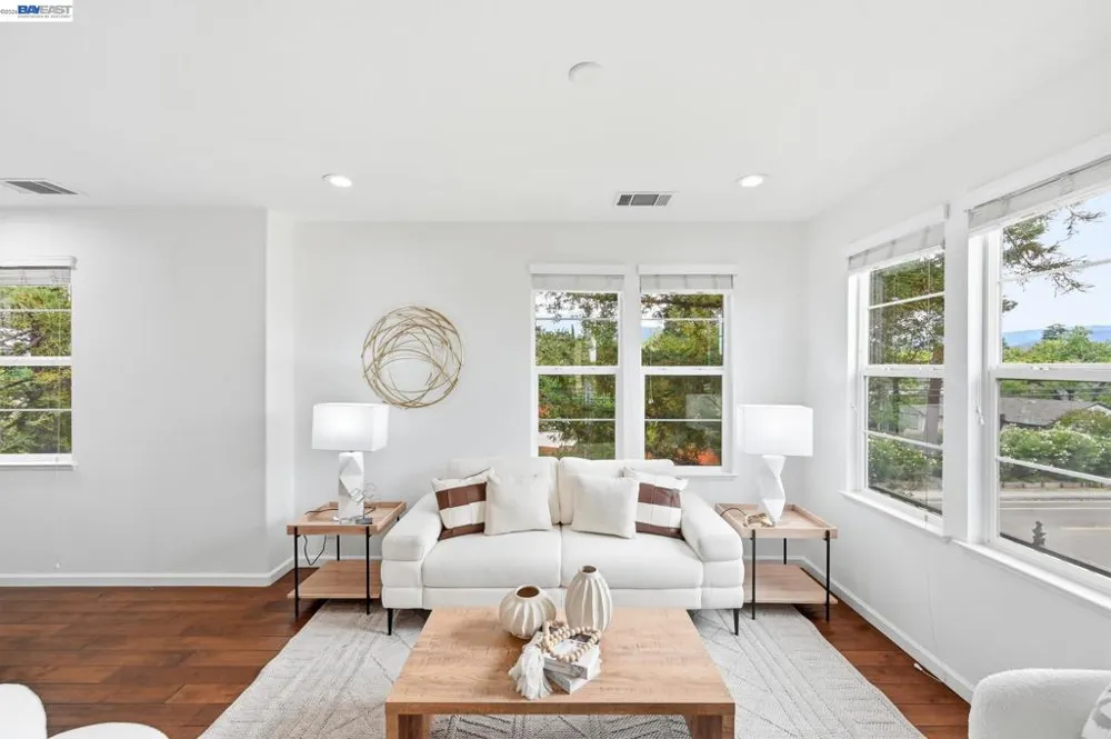 4822 Portola Redwood Ln San Jose, CA 95124