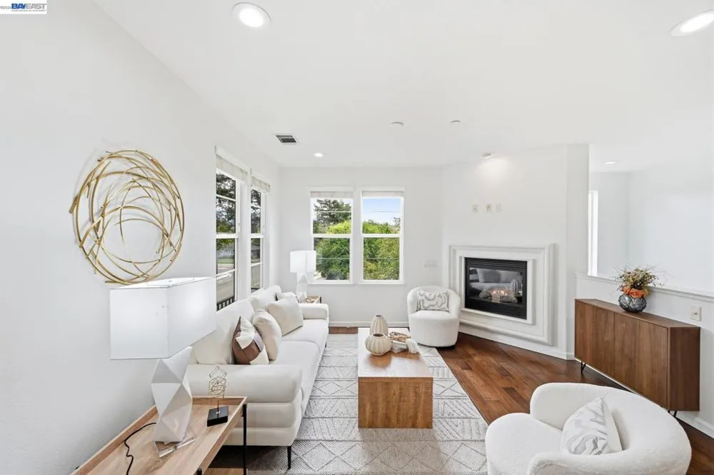 4822 Portola Redwood Ln San Jose, CA 95124