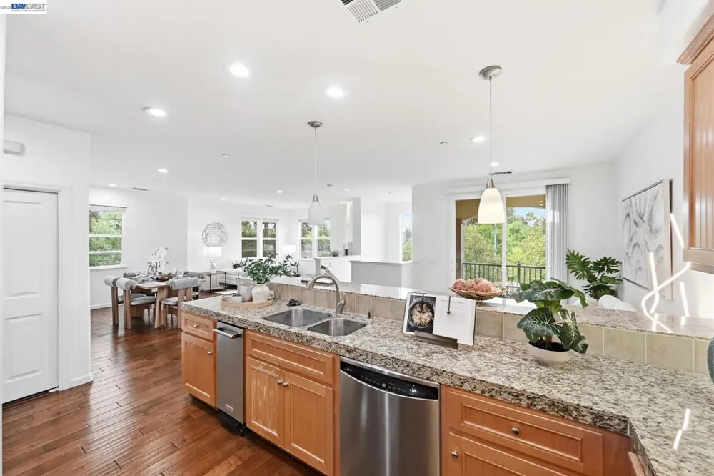 4822 Portola Redwood Ln San Jose, CA 95124
