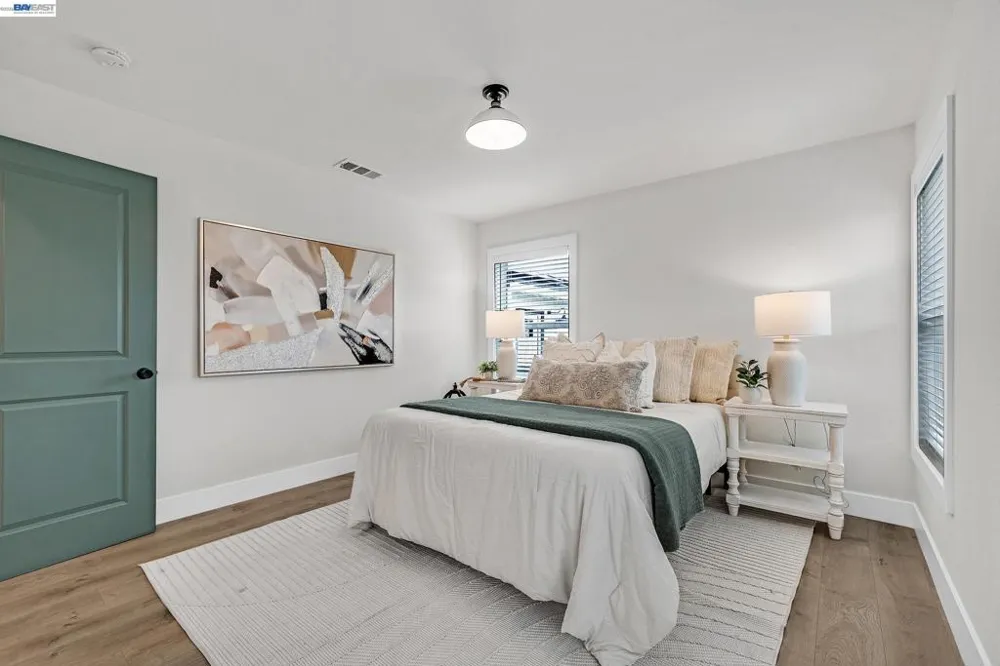 1861 Linden St Livermore, CA 94551