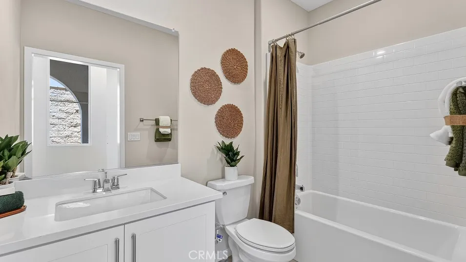 36609 Altisma Drive Winchester, CA 92596