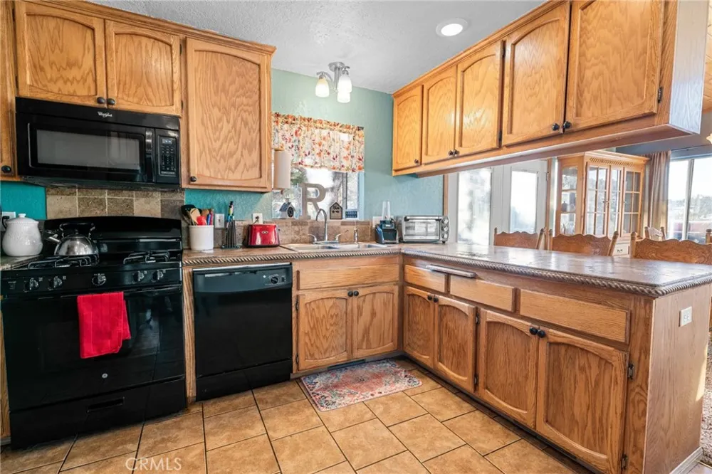 1210 Crestwood Big Bear City, CA 92314