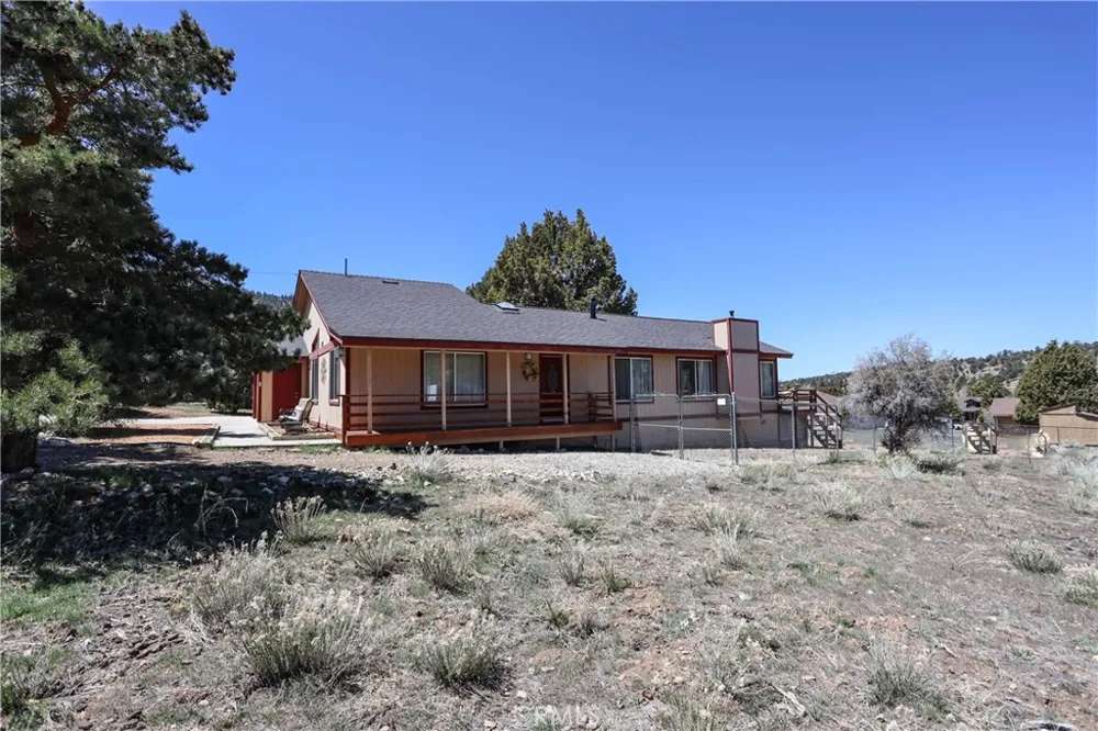 1210 Crestwood Big Bear City, CA 92314