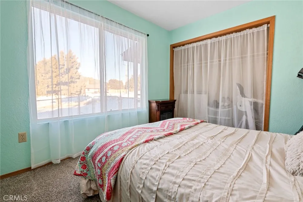 1210 Crestwood Big Bear City, CA 92314