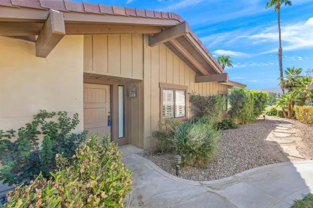 171 Bouquet Canyon Drive Palm Desert, CA 92211
