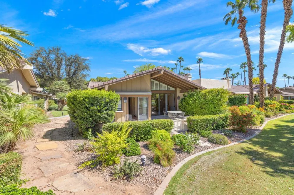 171 Bouquet Canyon Drive Palm Desert, CA 92211