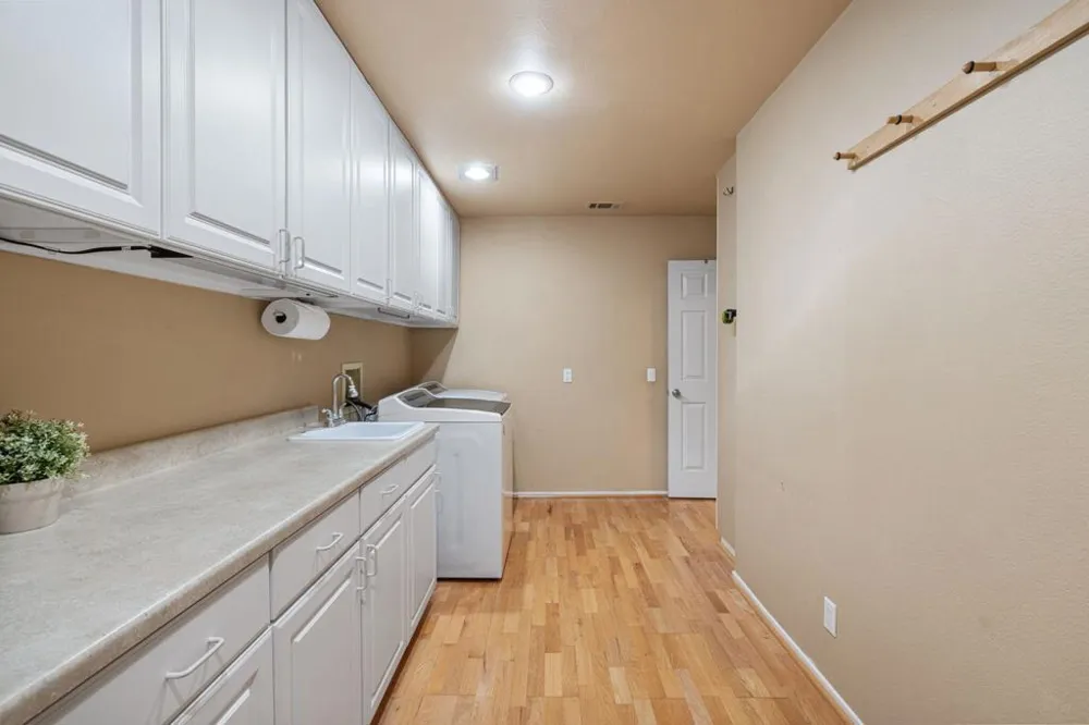 171 Bouquet Canyon Drive Palm Desert, CA 92211