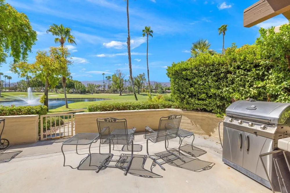171 Bouquet Canyon Drive Palm Desert, CA 92211