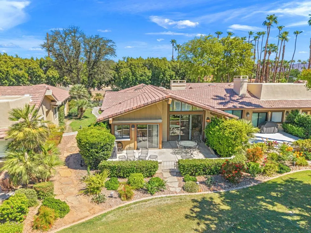 171 Bouquet Canyon Drive Palm Desert, CA 92211