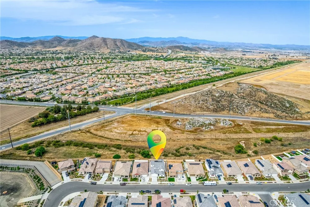 27215 Lost Palm Menifee, CA 92585
