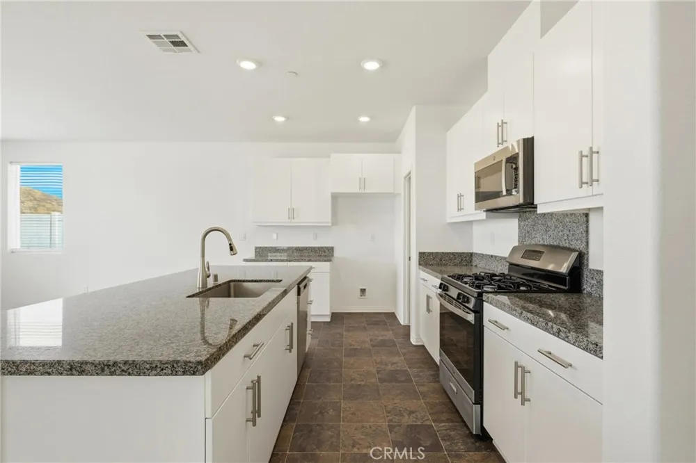 27215 Lost Palm Menifee, CA 92585