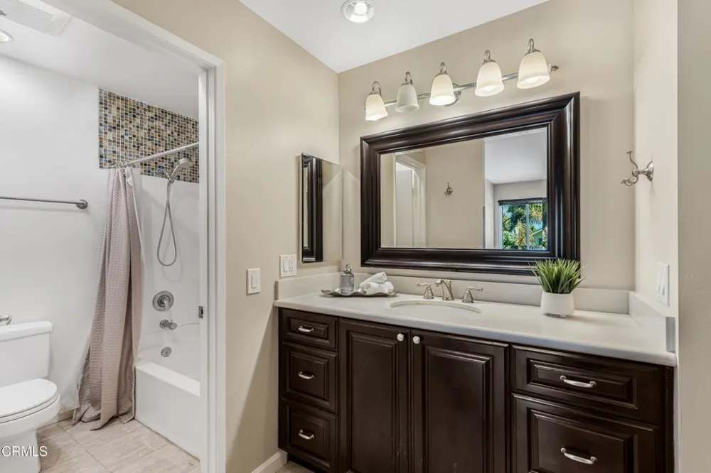 3051 E Harbor Ventura, CA 93001