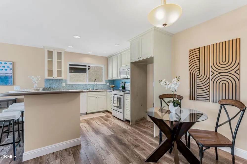 3051 E Harbor Ventura, CA 93001
