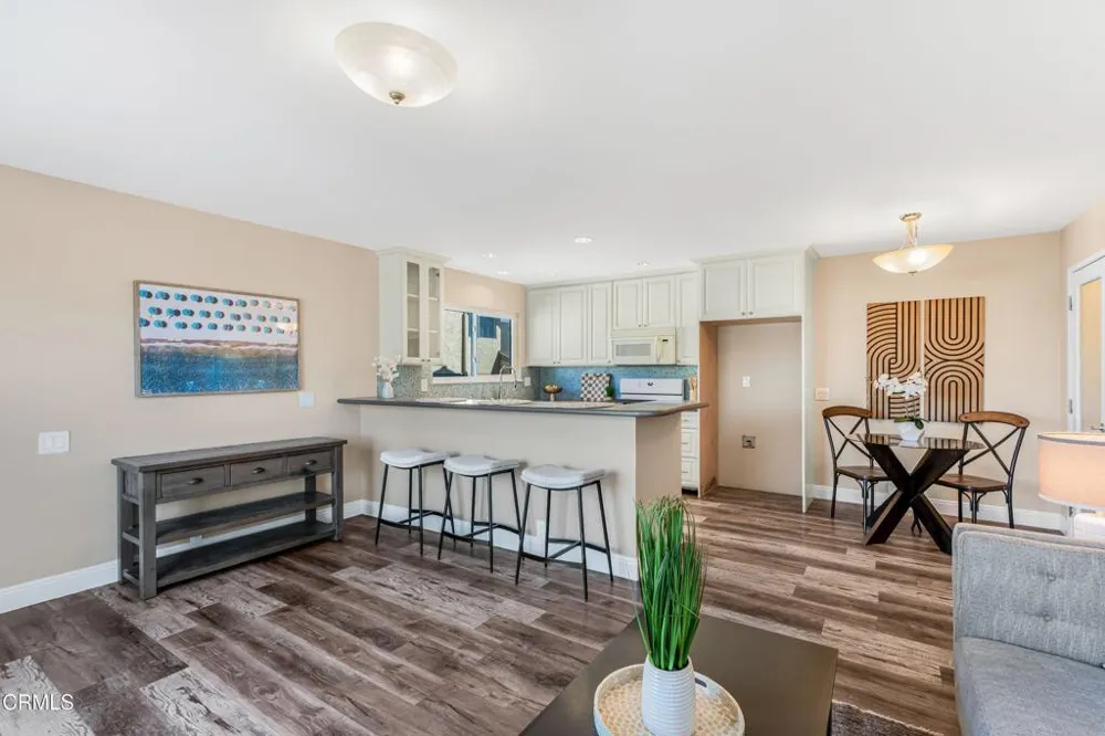 3051 E Harbor Ventura, CA 93001