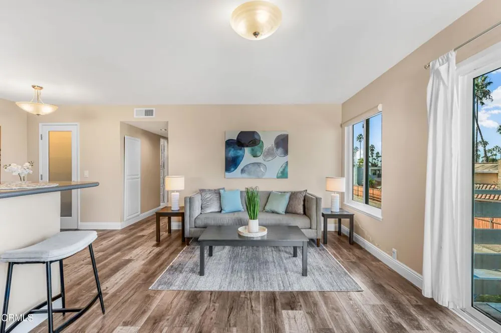 3051 E Harbor Ventura, CA 93001