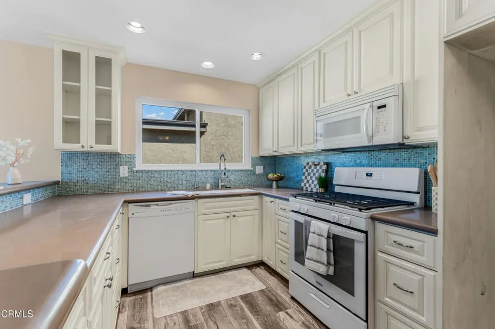 3051 E Harbor Ventura, CA 93001