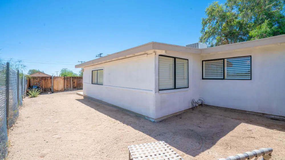 6010 Ocotillo Avenue 29 Palms, CA 92277