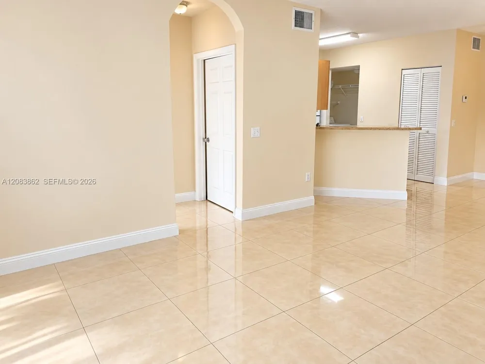 2304 Belmont Ln #2304 North Lauderdale, FL 33068