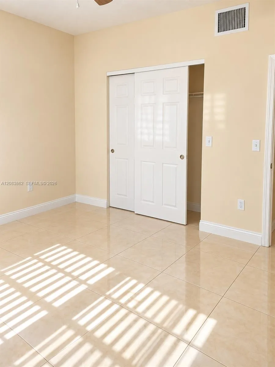 2304 Belmont Ln #2304 North Lauderdale, FL 33068