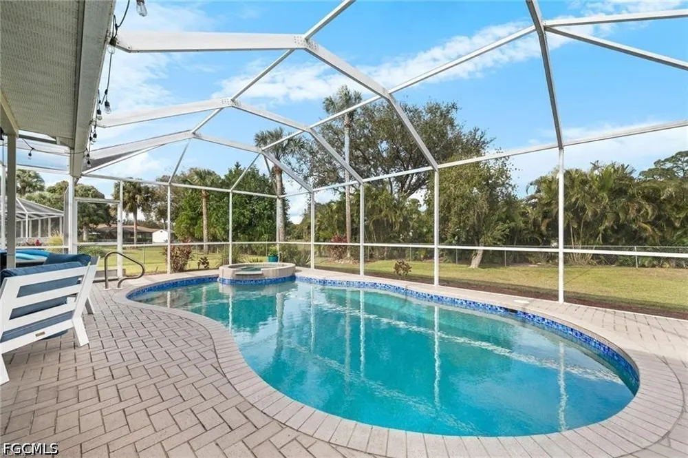 Elva Place Lehigh Acres, FL 33971