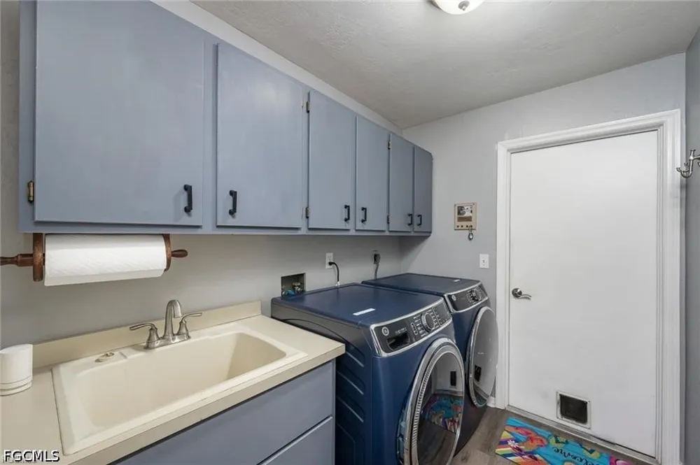 Elva Place Lehigh Acres, FL 33971