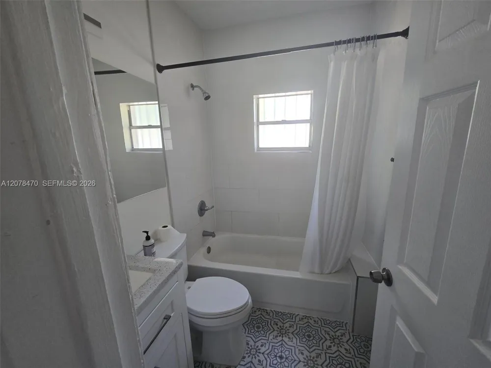 106 NW 34th St #0 Miami, FL 33127