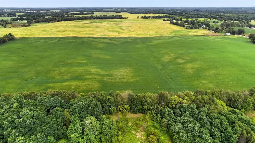 6341 Crawford Road Albion, MI 49224