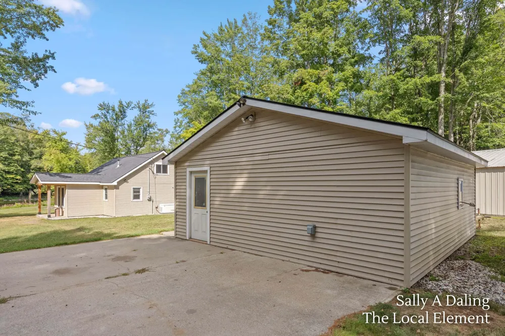 3365 Riverview Drive Hersey Township, MI 49639