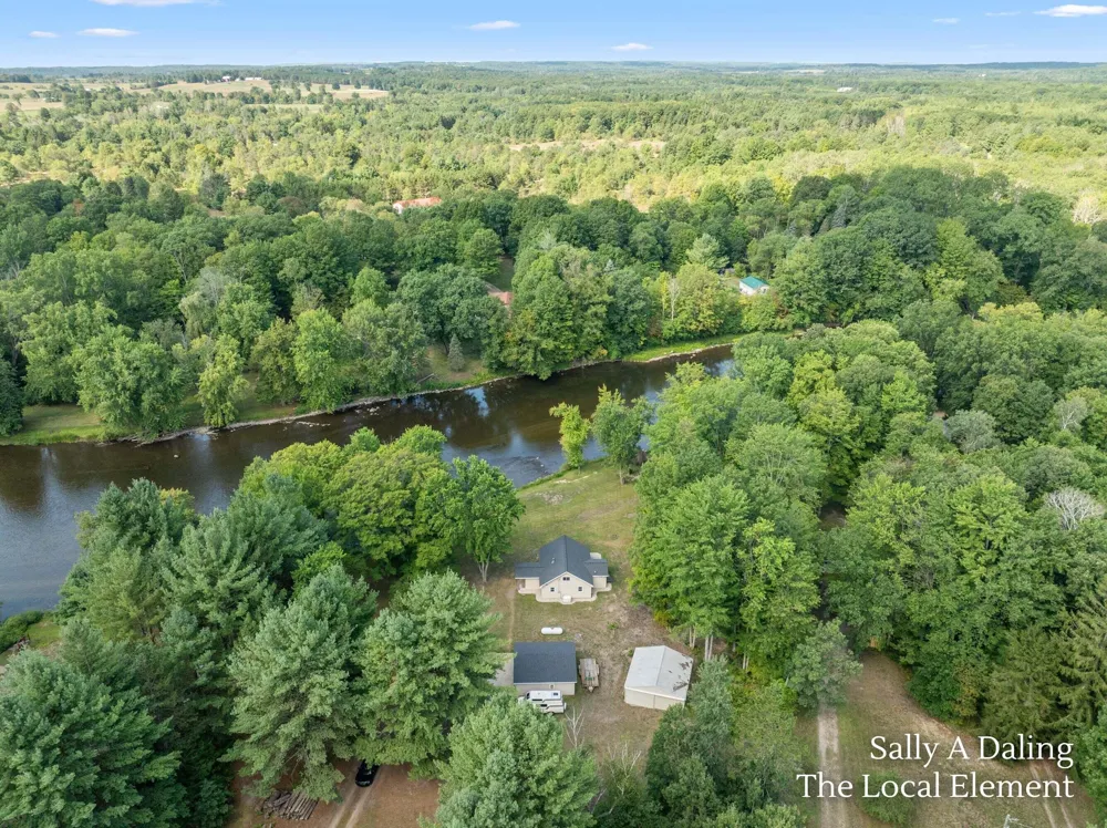 3365 Riverview Drive Hersey Township, MI 49639