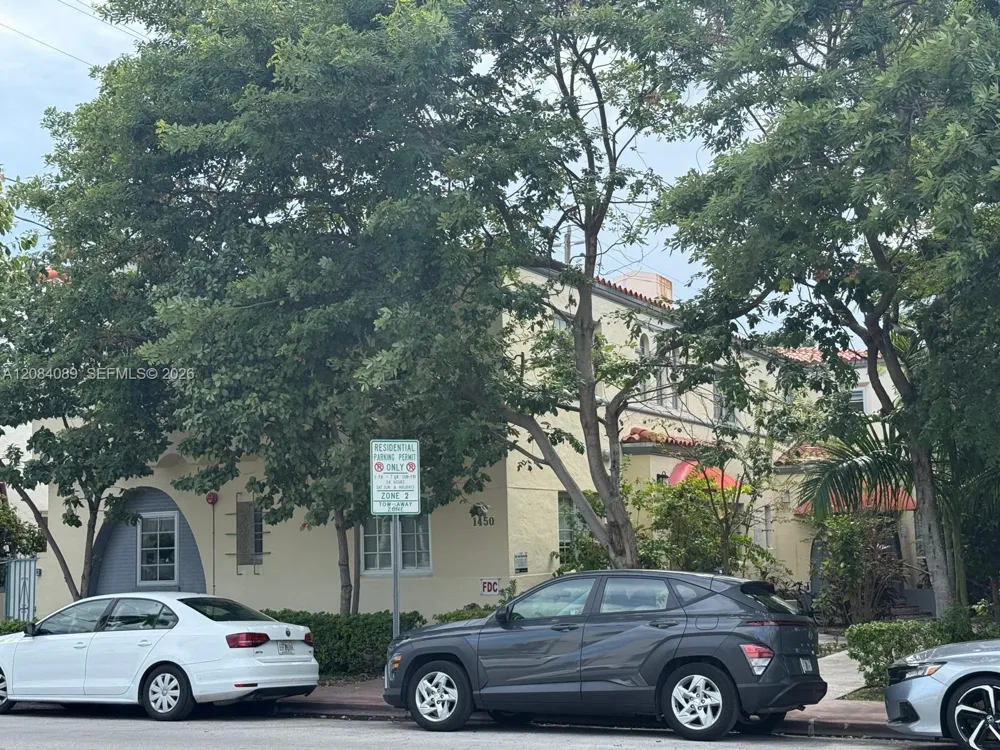 1450 Meridian Ave #202 Miami Beach, FL 33139