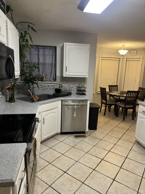 4136 S Dogwood Avenue Broken Arrow, OK 74011