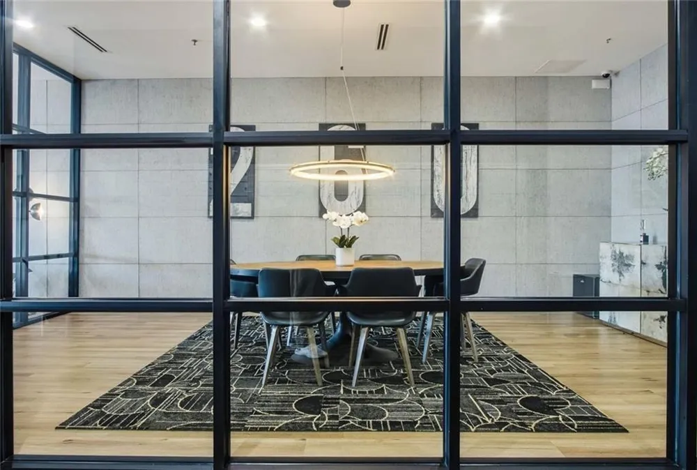 260 18th Street NW #10314 Atlanta, GA 30363