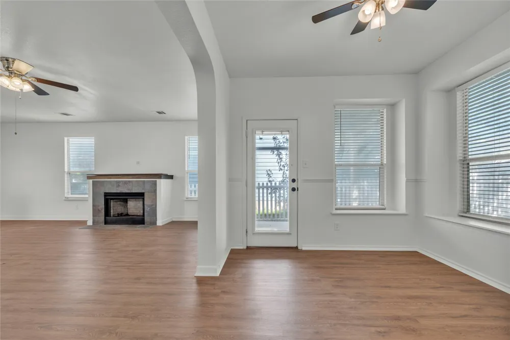 259 Mendez Loop Kyle, TX 78640